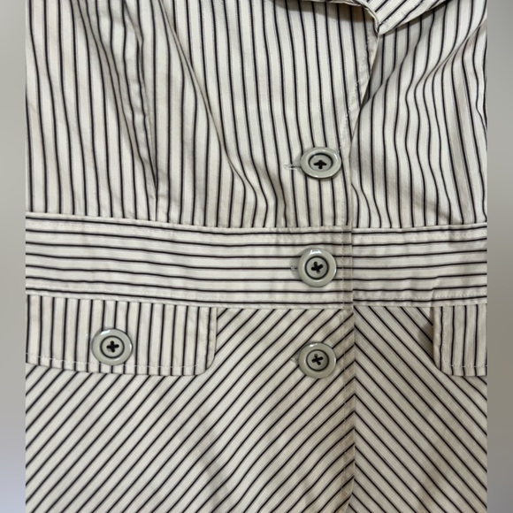 Mac & Jac 3/4 Sleeve Striped Blazer - Picture 5 of 10